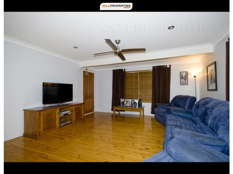 42 Flinders Cres, Boronia Heights QLD 4124