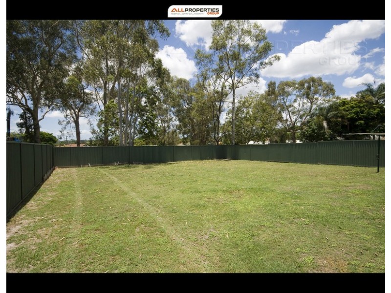 42 Flinders Cres, Boronia Heights QLD 4124