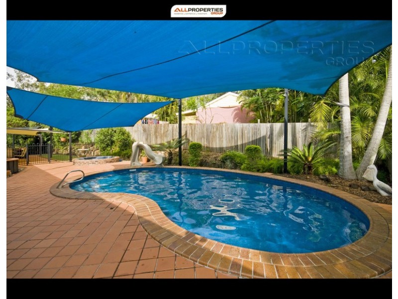 12 Sheriff Street, Forestdale QLD 4118