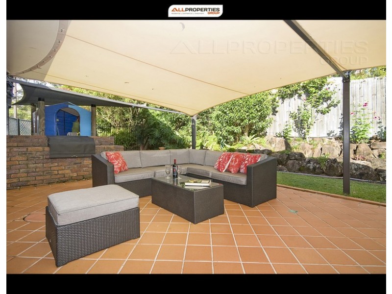 12 Sheriff Street, Forestdale QLD 4118