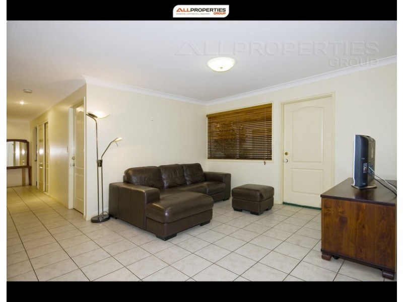 42 Blueberry Ash Court (Flagstone Estate), Jimboomba QLD 4280