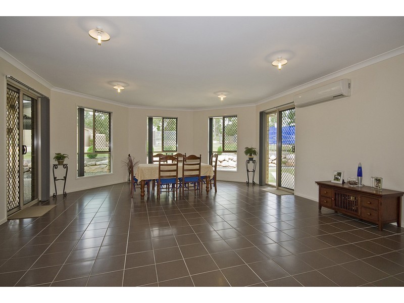 92-94  Red Gum Rd, New Beith QLD 4124