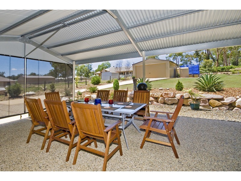 92-94  Red Gum Rd, New Beith QLD 4124
