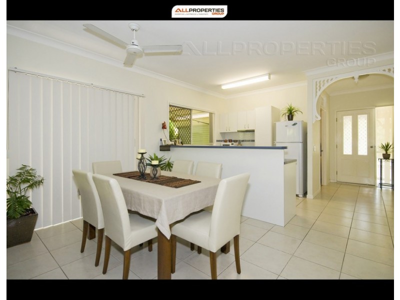 29 Cobourg Street, Forest Lake QLD 4078