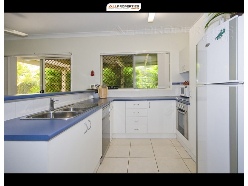 29 Cobourg Street, Forest Lake QLD 4078