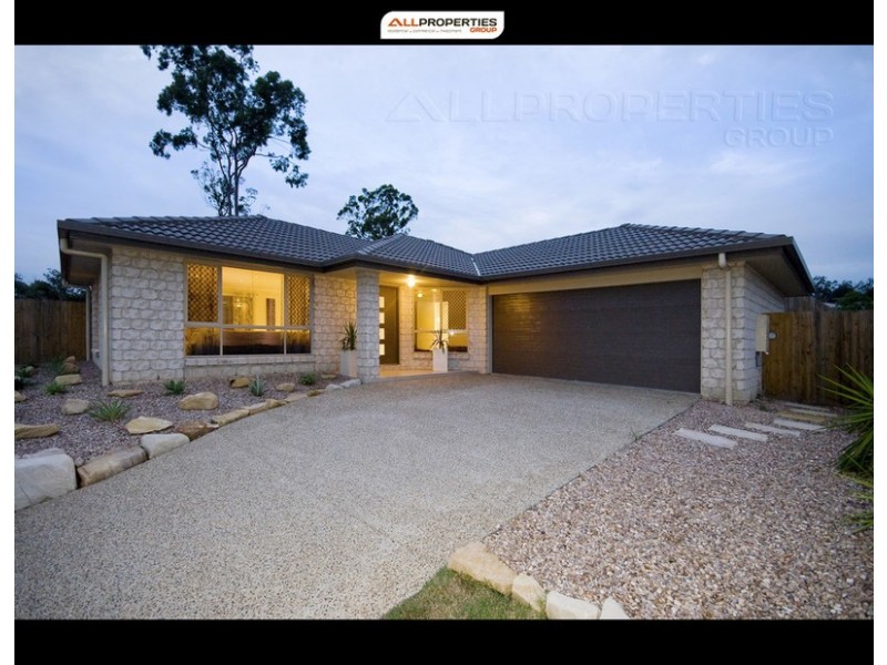 15 Bridgewater Cl, Trinity Green, Drewvale QLD 4116