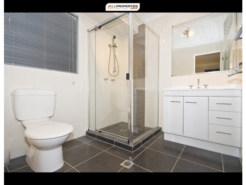 15 Bridgewater Cl, Trinity Green, Drewvale QLD 4116