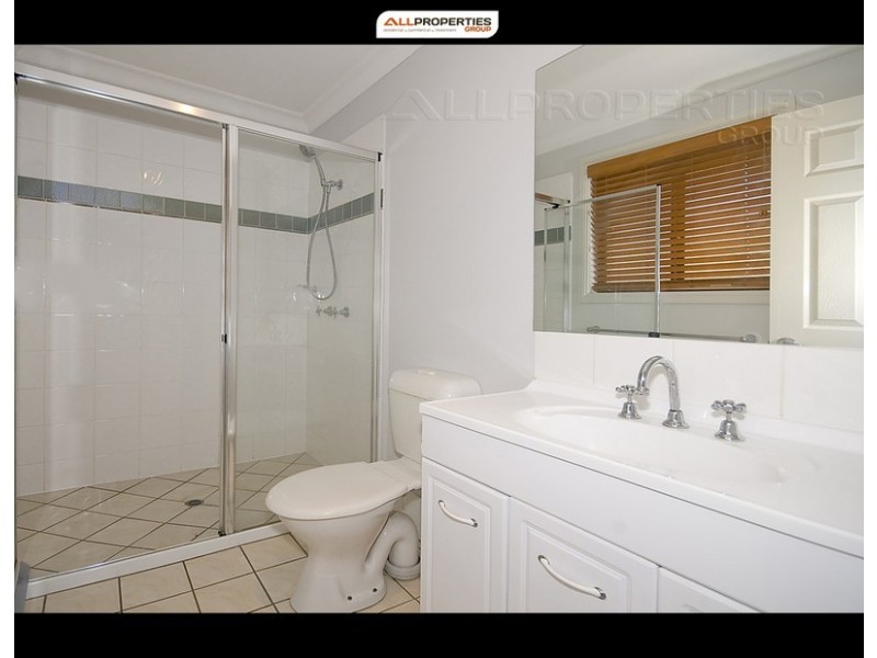 9 LAKE COOLOOLA, Logan Reserve QLD 4133