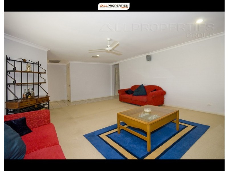 9 LAKE COOLOOLA, Logan Reserve QLD 4133