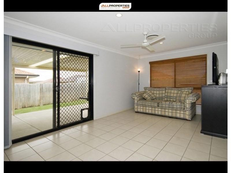 9 LAKE COOLOOLA, Logan Reserve QLD 4133