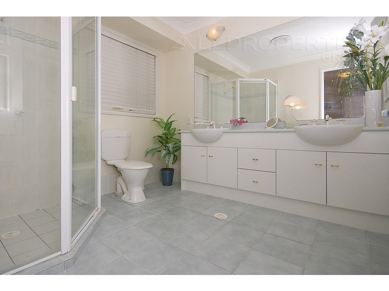 32 Fortune Street, Springfield Lakes QLD 4300