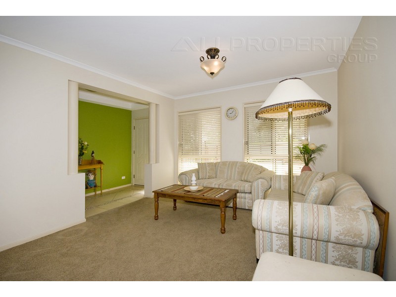 44 Ithaca Way, Forest Lake QLD 4078