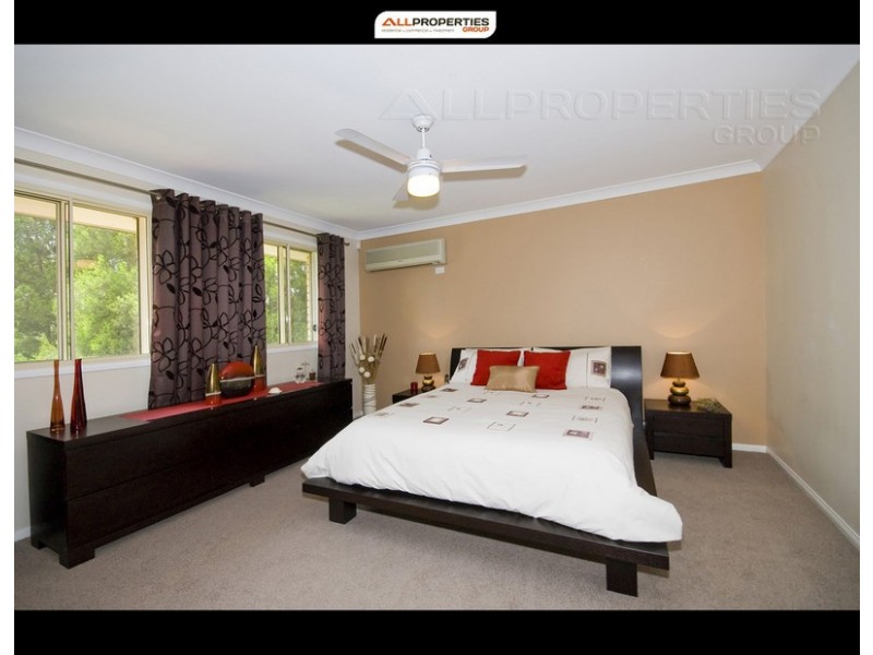 9 Rosewood Place, Forest Lake QLD 4078