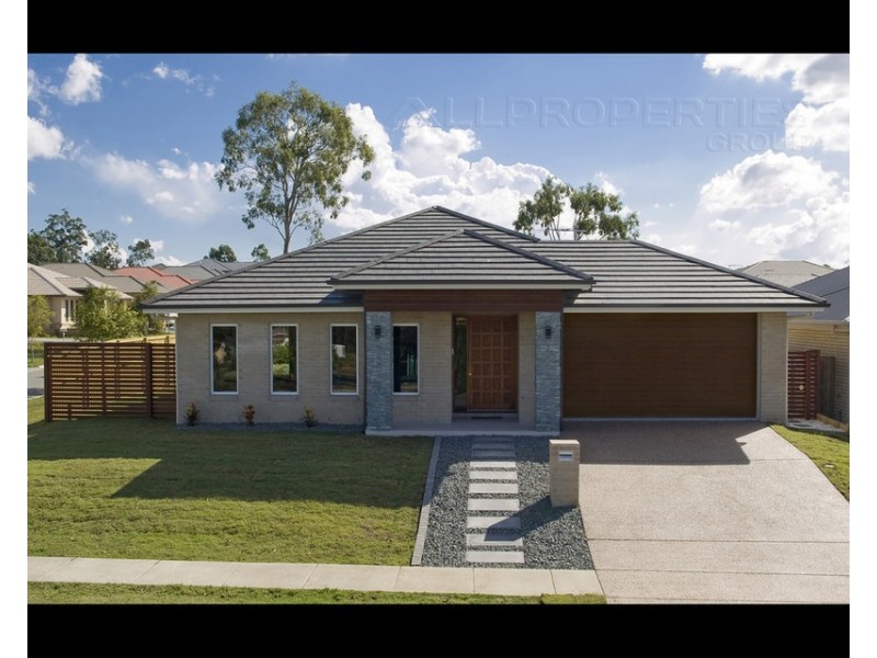 67 Parkwood Drive, Parkwood Estate, Heathwood QLD 4110