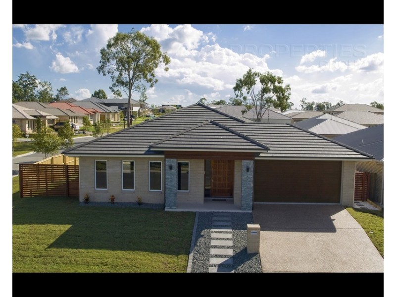 67 Parkwood Drive, Parkwood Estate, Heathwood QLD 4110
