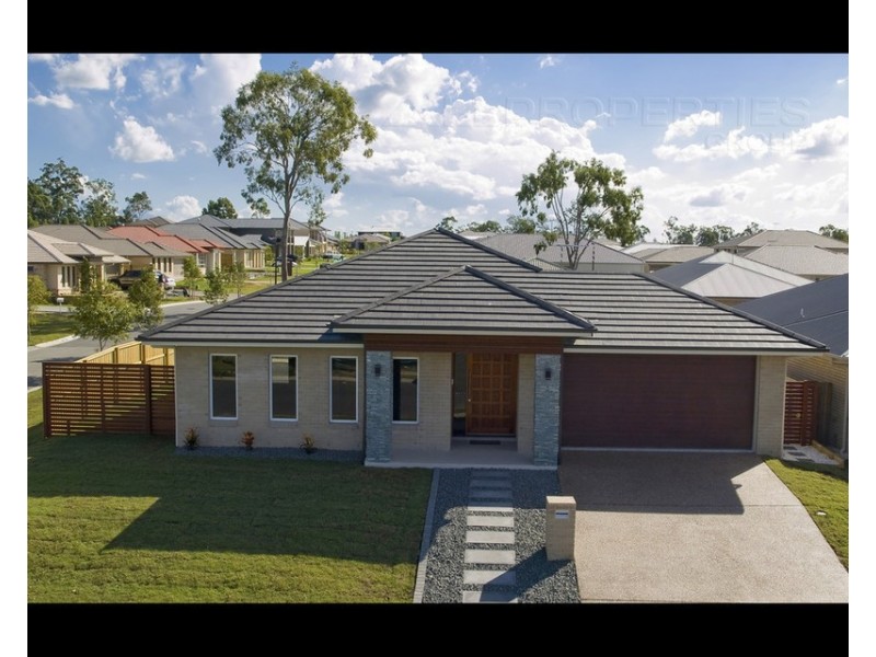 67 Parkwood Drive, Parkwood Estate, Heathwood QLD 4110