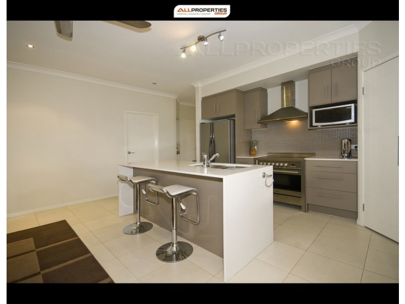 45 Gilberton Crescent, Forest Lake QLD 4078