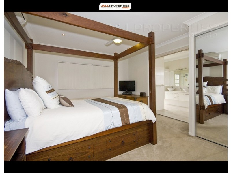 45 Gilberton Crescent, Forest Lake QLD 4078