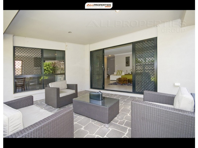 7 HASTINGS CLOSE, Calamvale QLD 4116