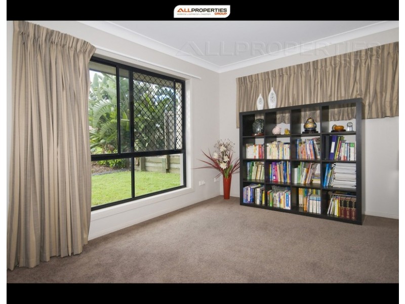 7 HASTINGS CLOSE, Calamvale QLD 4116