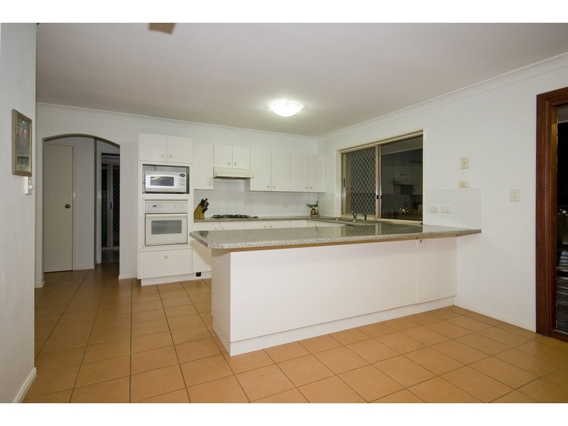 3 Amara Crescent, Forest Lake QLD 4078