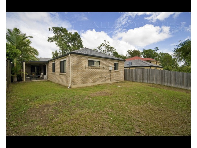 32 Carisbrook Circuit, Forest Lake QLD 4078