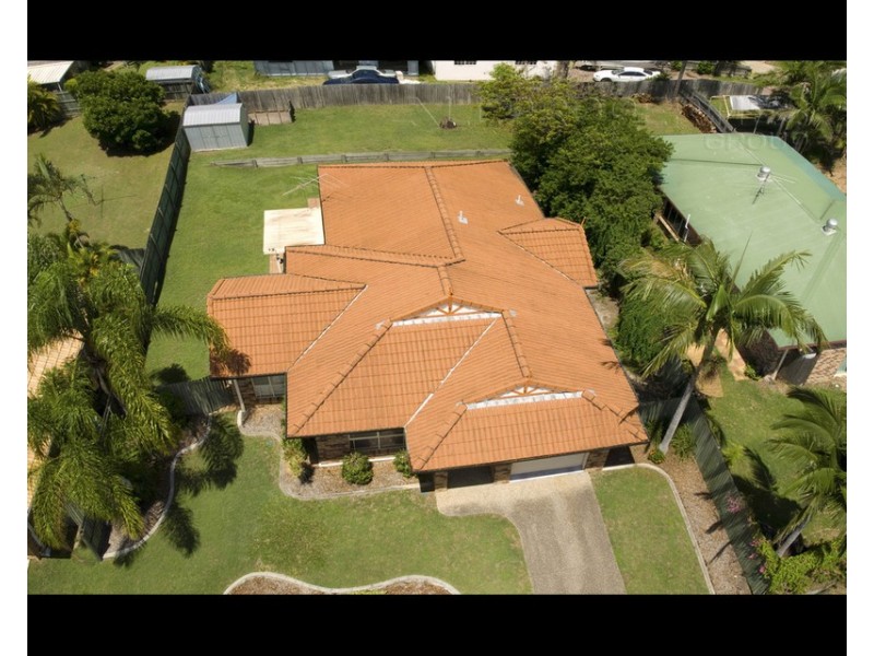 4 TALTY RISE, Regents Park QLD 4118