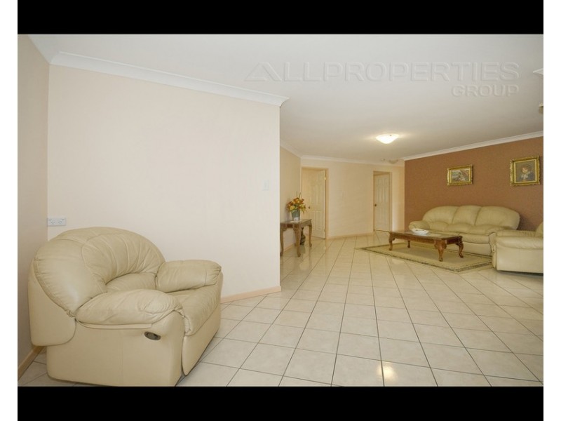 72 Columbus Cct, Macquarie Park, Drewvale QLD 4116