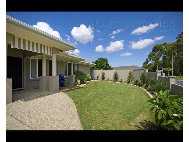 3 Cocoparra Cres, Parkinson QLD 4115