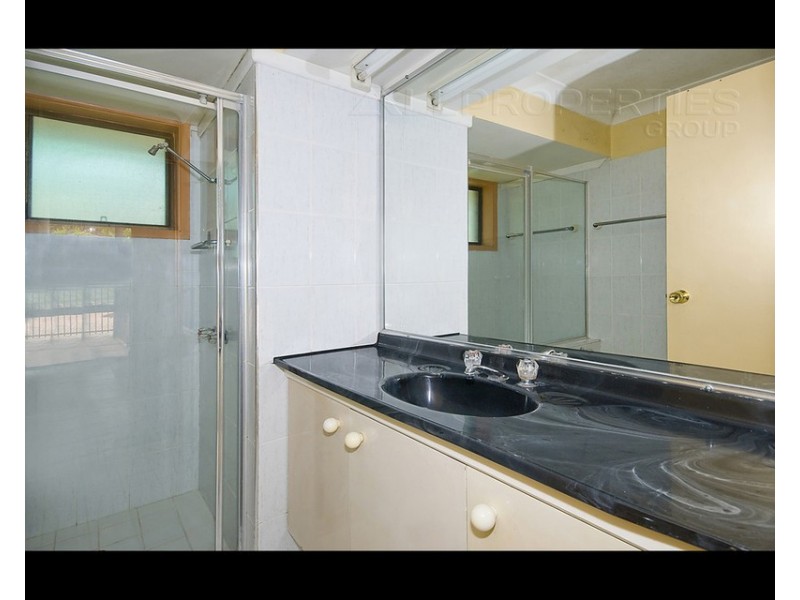 225 Forestdale Drive, Forestdale QLD 4118