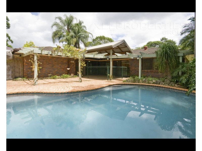 225 Forestdale Drive, Forestdale QLD 4118