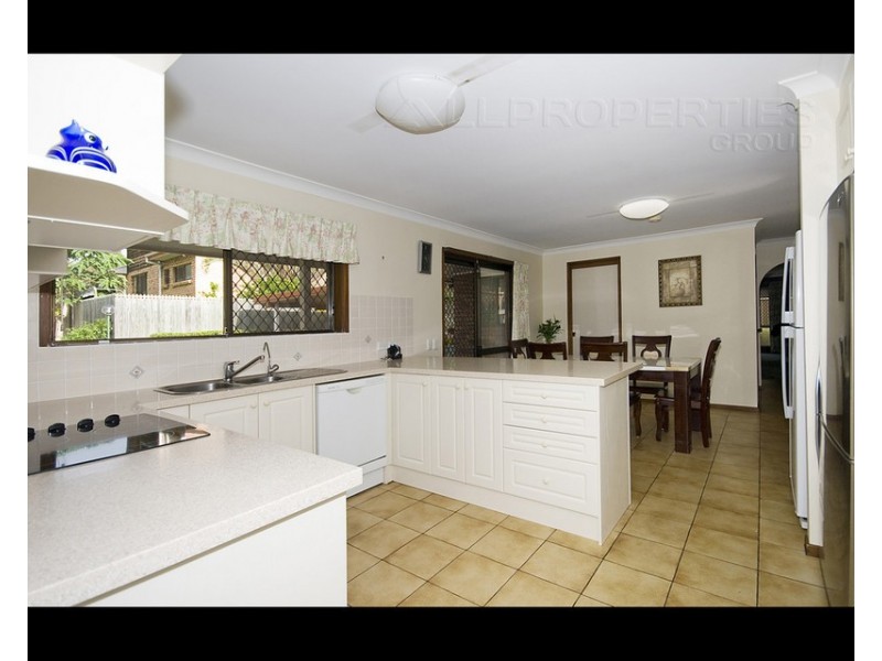 14 MISSOURI, Sunnybank Hills QLD 4109