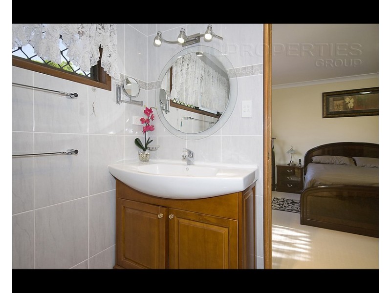 14 MISSOURI, Sunnybank Hills QLD 4109