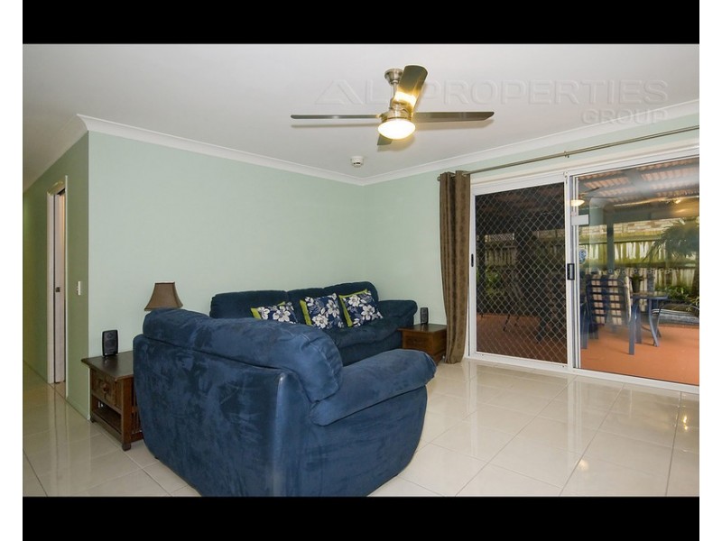 3a Pepperina Pl, Illaweena Gardens, Drewvale QLD 4116