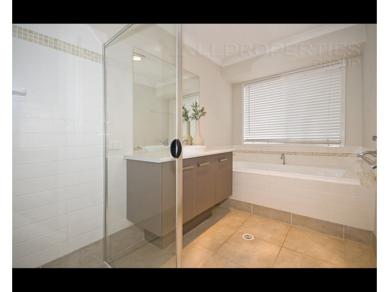 34 Mirthwood Dve, Trinity Green, Drewvale QLD 4116