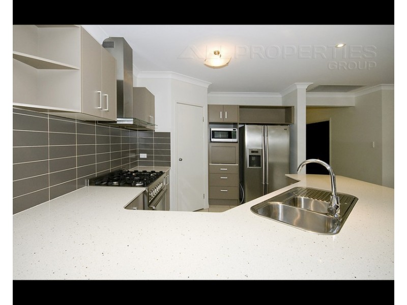 5 Toorwood St, Heathwood QLD 4110