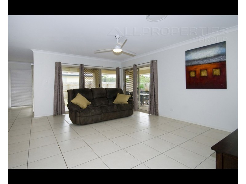 5 Toorwood St, Heathwood QLD 4110