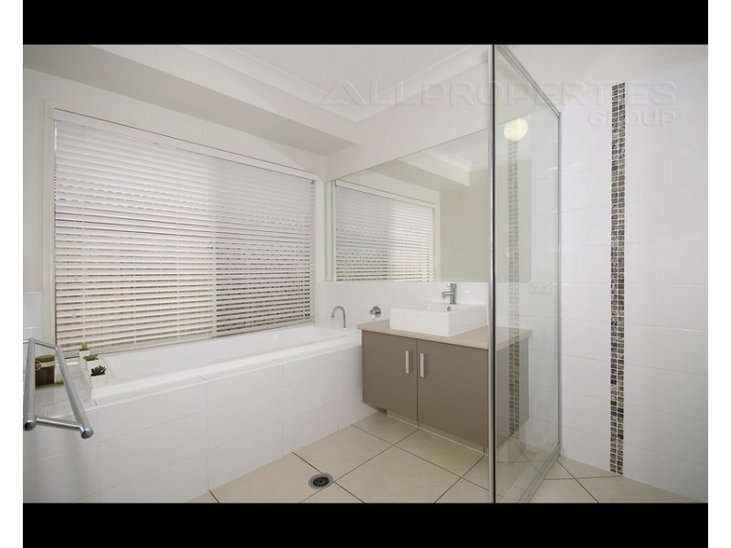 5 Toorwood St, Heathwood QLD 4110