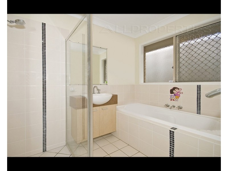 31 Hawthorne Street, Forest Lake QLD 4078