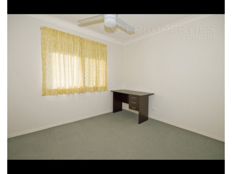 60  Belair Court, Parkinson QLD 4115