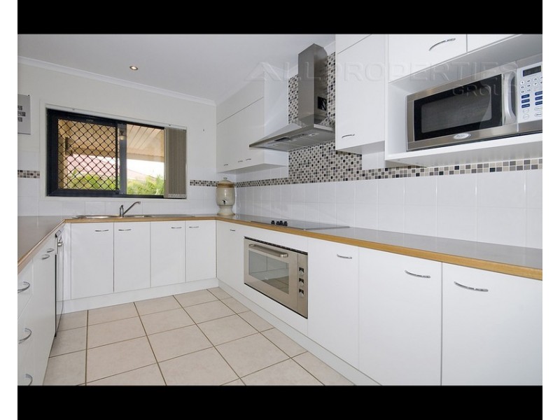 81 Waterbrooke Cct, Drewvale QLD 4116