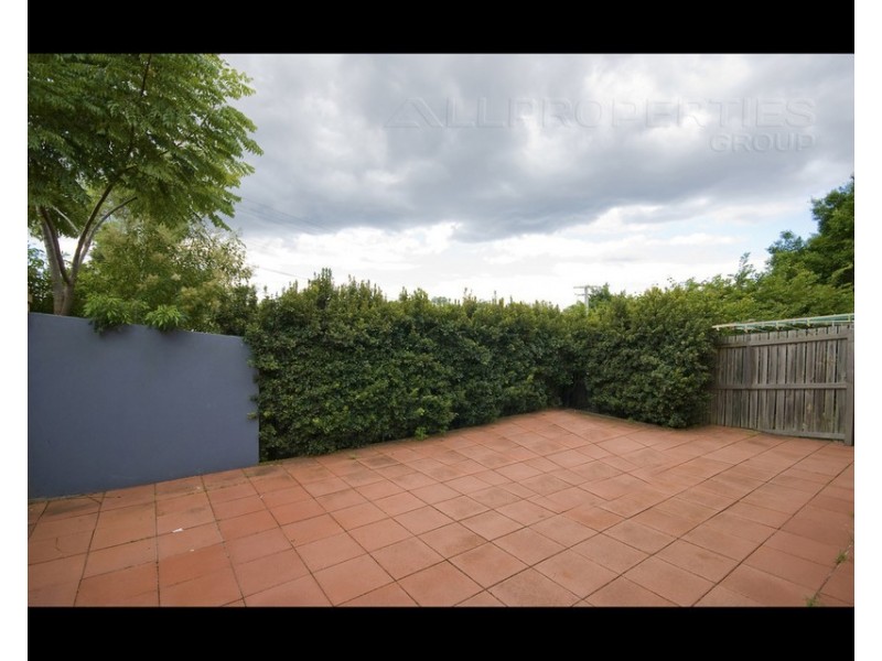 Unit 9 / 70 Allingham St, Kuraby QLD 4112