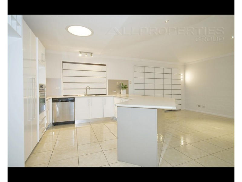 13 Fitzroy Place, Forest Lake QLD 4078