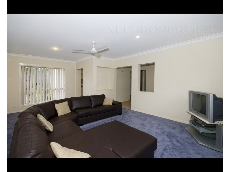 82 Claremont Parade, Forest Lake QLD 4078