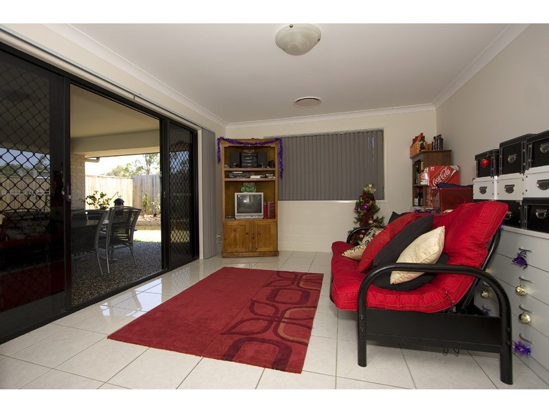 7 Coolibah Street, Heathwood QLD 4110