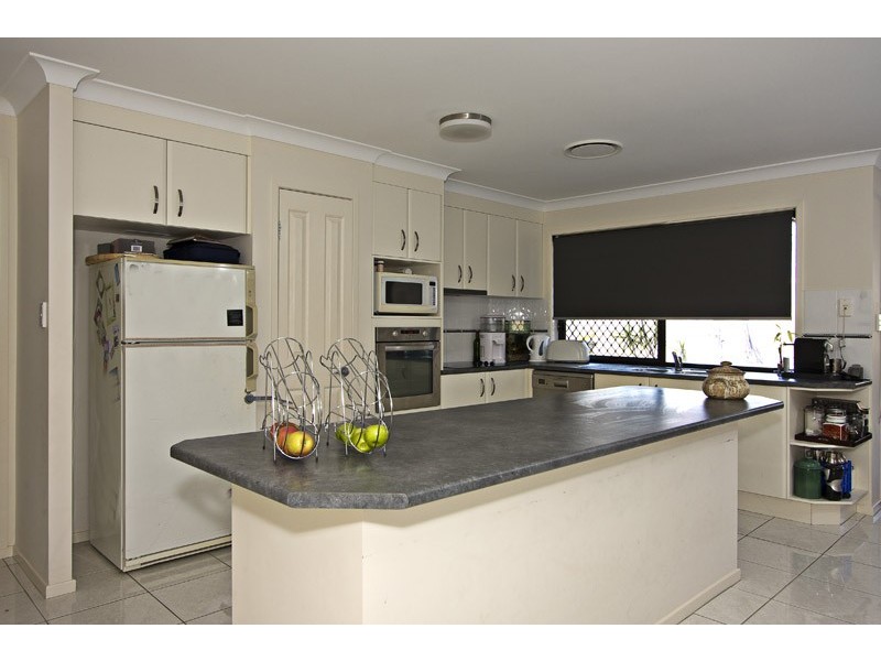 7 Coolibah Street, Heathwood QLD 4110