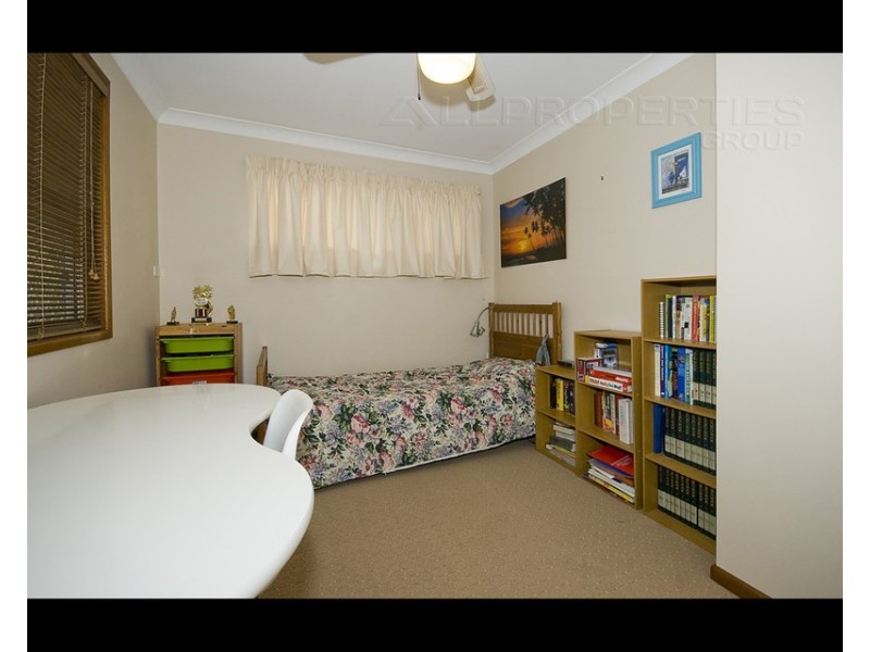 114  Garro St, Sunnybank Hills QLD 4109