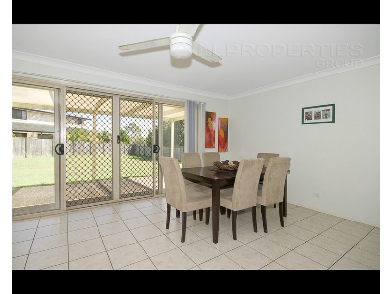 21 Belmore Crescent, Forest Lake QLD 4078