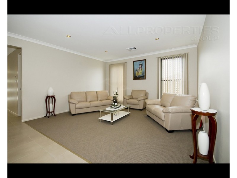 5 Doulton Street, Calamvale QLD 4116