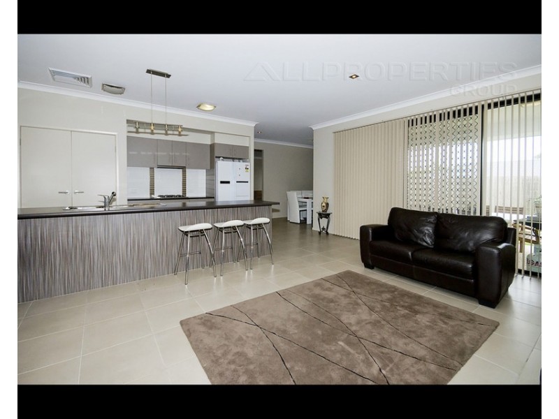 5 Doulton Street, Calamvale QLD 4116